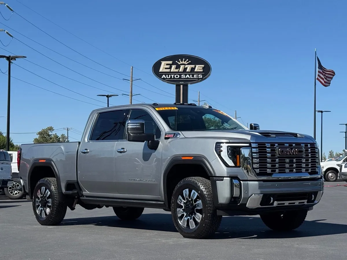 2025 GMC Sierra 3500HD Denali