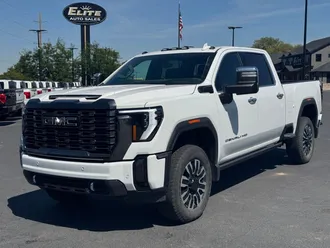 2024 GMC Sierra 3500HD photo 3