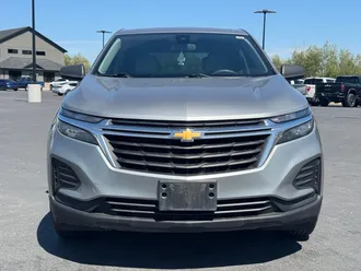 2023 Chevrolet Equinox photo 2