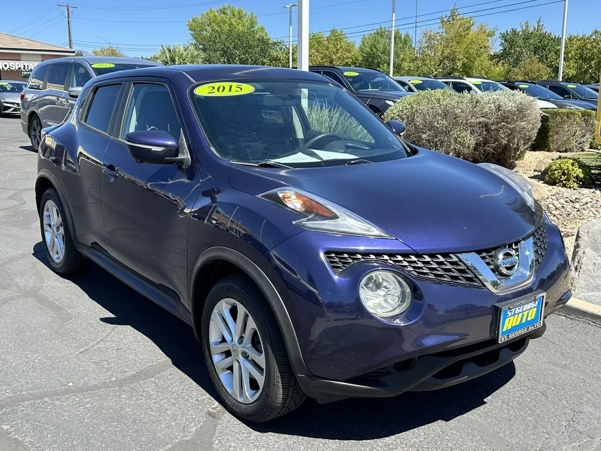 2015 Nissan JUKE SV
