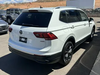 2024 Volkswagen Tiguan photo 3