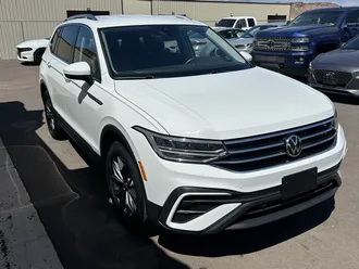 2024 Volkswagen Tiguan photo 4