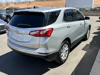 2018 Chevrolet Equinox photo 3