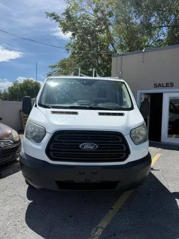 2015 Ford Transit 250 Van Low Roof w/60/40 Side Door w/RWB Van 3D