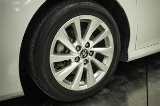 2024 TOYOTA CAMRY photo 3