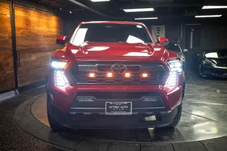 2025 TOYOTA TACOMA photo 4