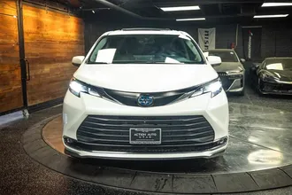 2021 TOYOTA SIENNA photo 4