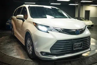 2021 TOYOTA SIENNA photo 5