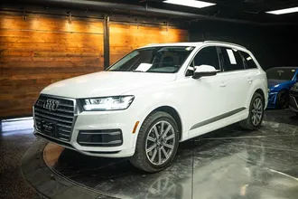 2017 AUDI Q7 photo 2