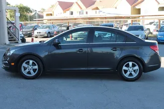 2016 Chevrolet Cruze Limited photo 5