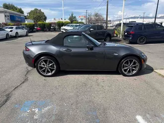 2023 Mazda MX-5 Miata photo 5