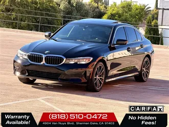 2020 BMW 330i photo 3