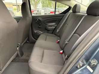 2016 Nissan Versa photo 6