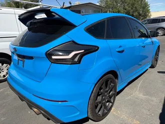 2016 Ford Focus photo 2