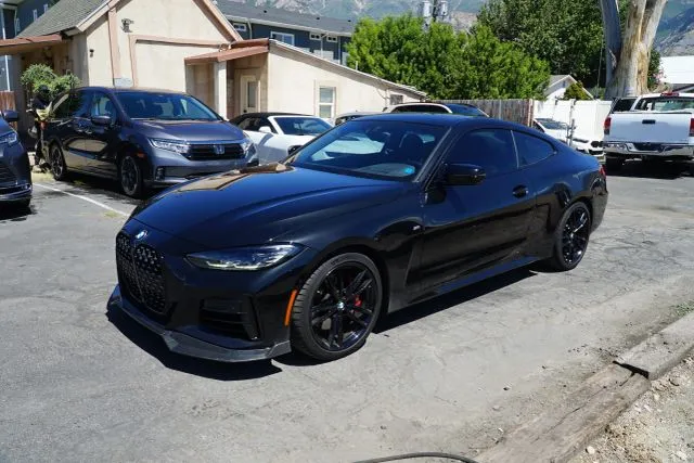 2022 BMW 4 Series M440i xDrive Coupe 2D