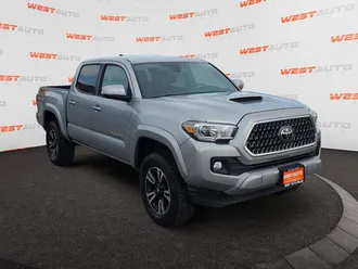 2019 Toyota Tacoma photo 7