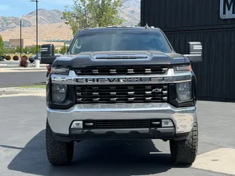 2020 Chevrolet Silverado 3500HD photo 3
