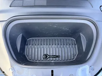 2021 Tesla Model Y photo 3