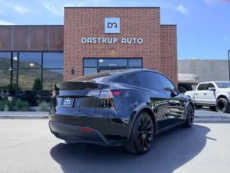 2021 Tesla Model Y photo 7