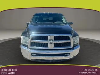 2018 Ram 3500 Crew Cab photo 4