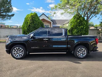 2024 GMC Sierra 1500 photo 2