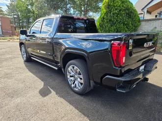 2024 GMC Sierra 1500 photo 3