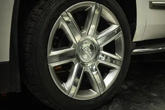 2019 CADILLAC ESCALADE photo 3