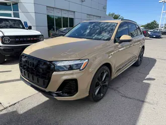 2025 Audi Q7 photo 2