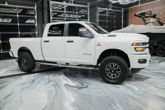 2025 Ram 2500 photo 7