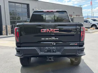 2024 GMC Sierra 3500HD photo 5