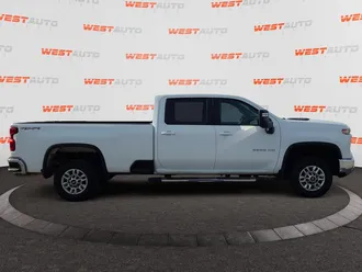 2025 Chevrolet Silverado 2500HD photo 6