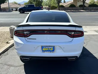 2021 Dodge Charger photo 5
