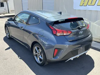 2019 Hyundai Veloster photo 2