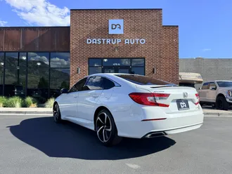 2021 Honda Accord photo 5