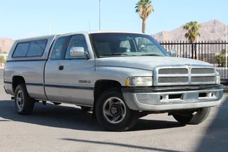 1996 Dodge Ram 1500 photo 2