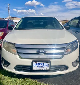 2012 Ford Fusion photo 2