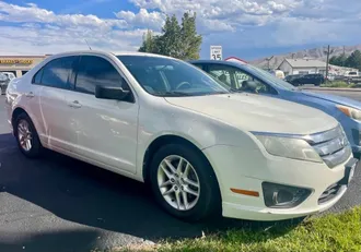 2012 Ford Fusion photo 3