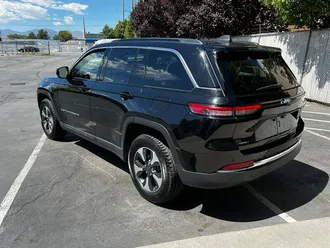 2024 Jeep Grand Cherokee 4xe photo 5