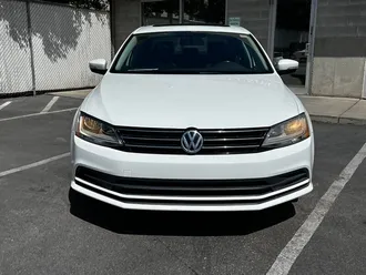 2017 Volkswagen Jetta 1.4T SE photo 2