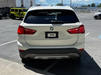 2017 BMW X1 xDrive28i photo 6