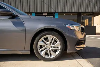 2018 Honda Accord photo 4