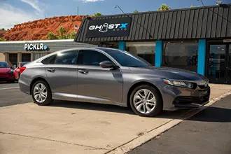 2018 Honda Accord photo 3