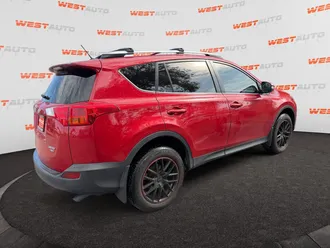 2015 Toyota RAV4 photo 5