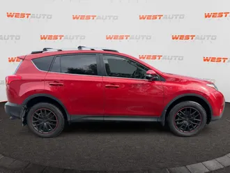 2015 Toyota RAV4 photo 6