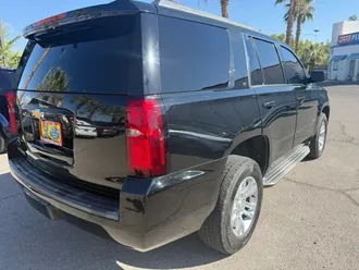 2016 Chevrolet Tahoe photo 2
