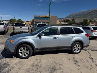 2014 Subaru Outback photo 2