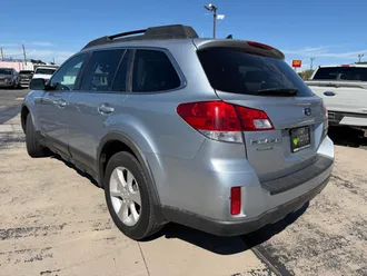 2014 Subaru Outback photo 3