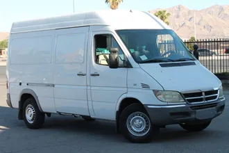 2005 Dodge Sprinter photo 2