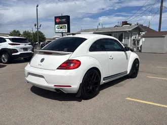 2012 Volkswagen Beetle photo 5