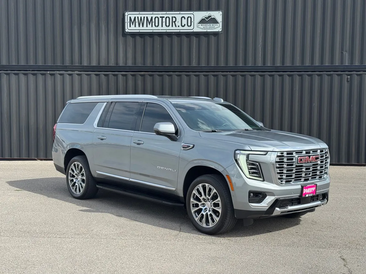 2025 GMC Yukon XL Denali